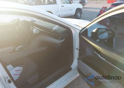 2019 Toyota Camry Le from USA, damaged, VIN 4T1B11HK5KU832927